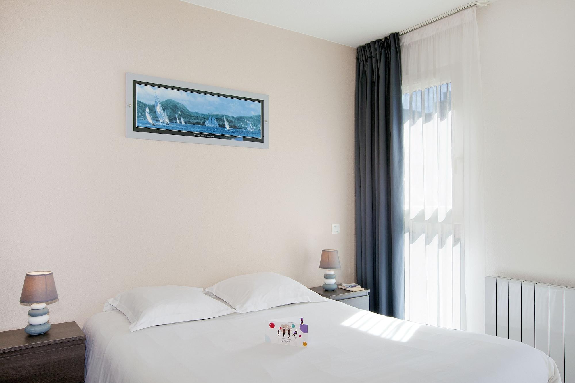 Cerise Lannion Lejlighedshotel Eksteriør billede