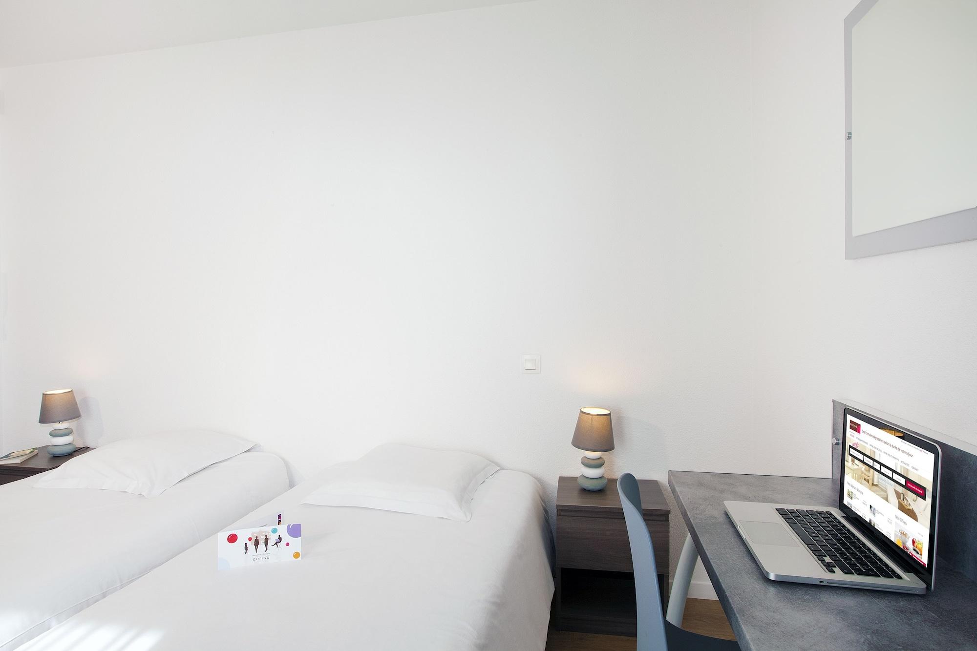 Cerise Lannion Lejlighedshotel Eksteriør billede